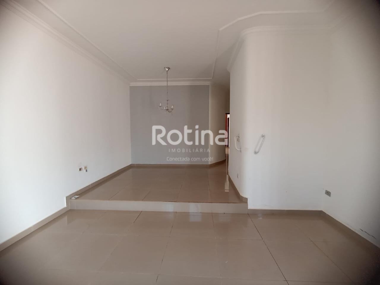 Casa à venda, 3 quartos em Uberlândia no bairro Cidade Jardim no valor de R$ 600.000,00 - Rotina Imobiliária: 