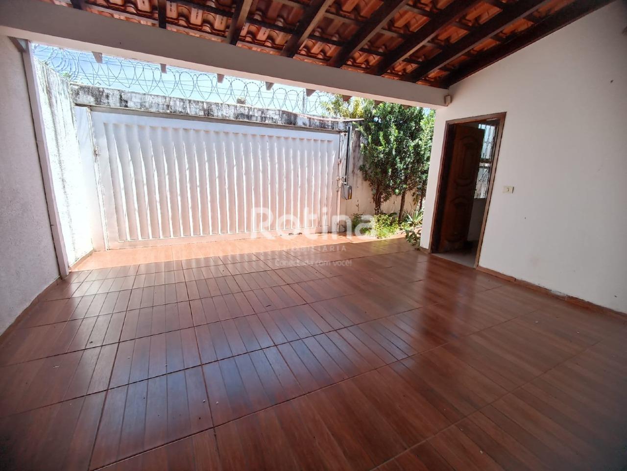 Casa à venda, 3 quartos em Uberlândia no bairro Cidade Jardim no valor de R$ 600.000,00 - Rotina Imobiliária: 