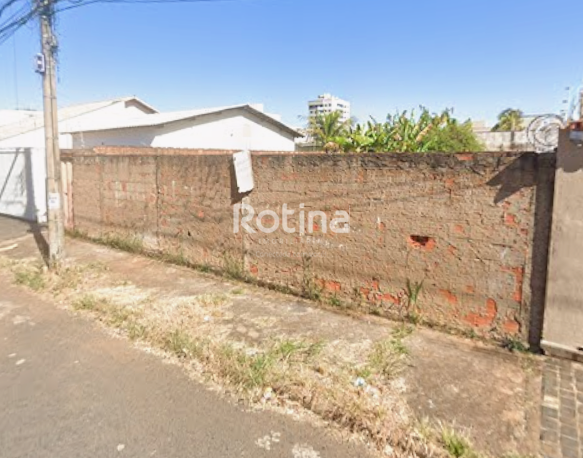 Terreno à venda, em Uberlândia no bairro Santa Mônica no valor de R$ 450.000,00 - Rotina Imobiliária: 