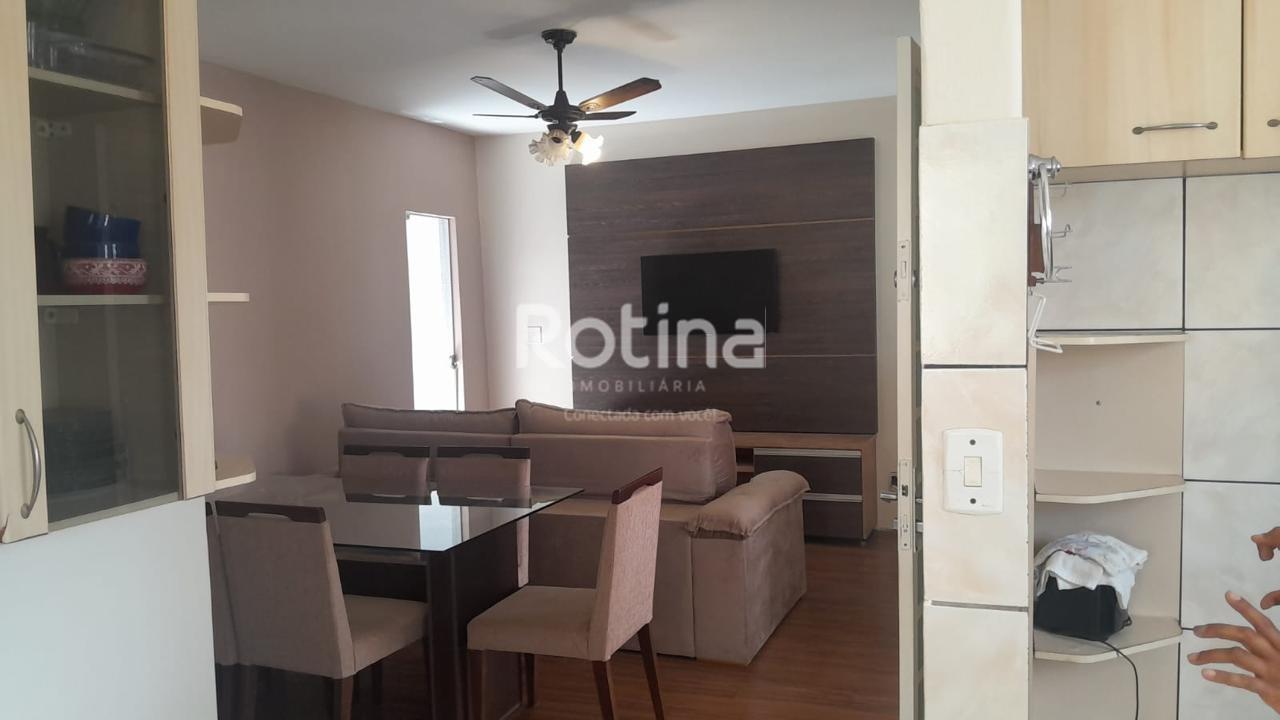 Casa à venda, 3 quartos em Uberlândia no bairro Santa Mônica no valor de R$ 610.000,00 - Rotina Imobiliária: 