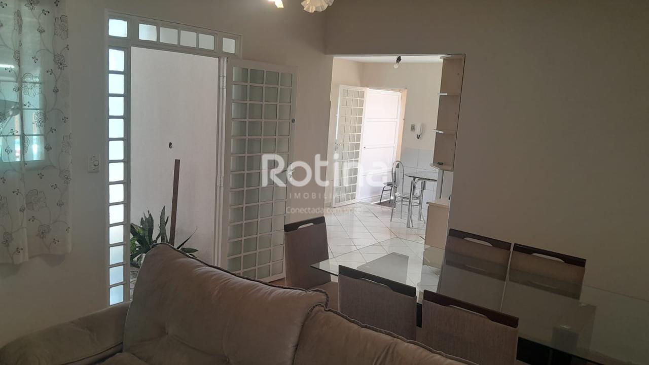 Casa à venda, 3 quartos em Uberlândia no bairro Santa Mônica no valor de R$ 610.000,00 - Rotina Imobiliária: 