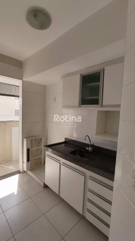 Apartamento para alugar, 2 quartos em Uberlândia no bairro Santa Mônica no valor de R$ 2.300,00 - Rotina Imobiliária: 