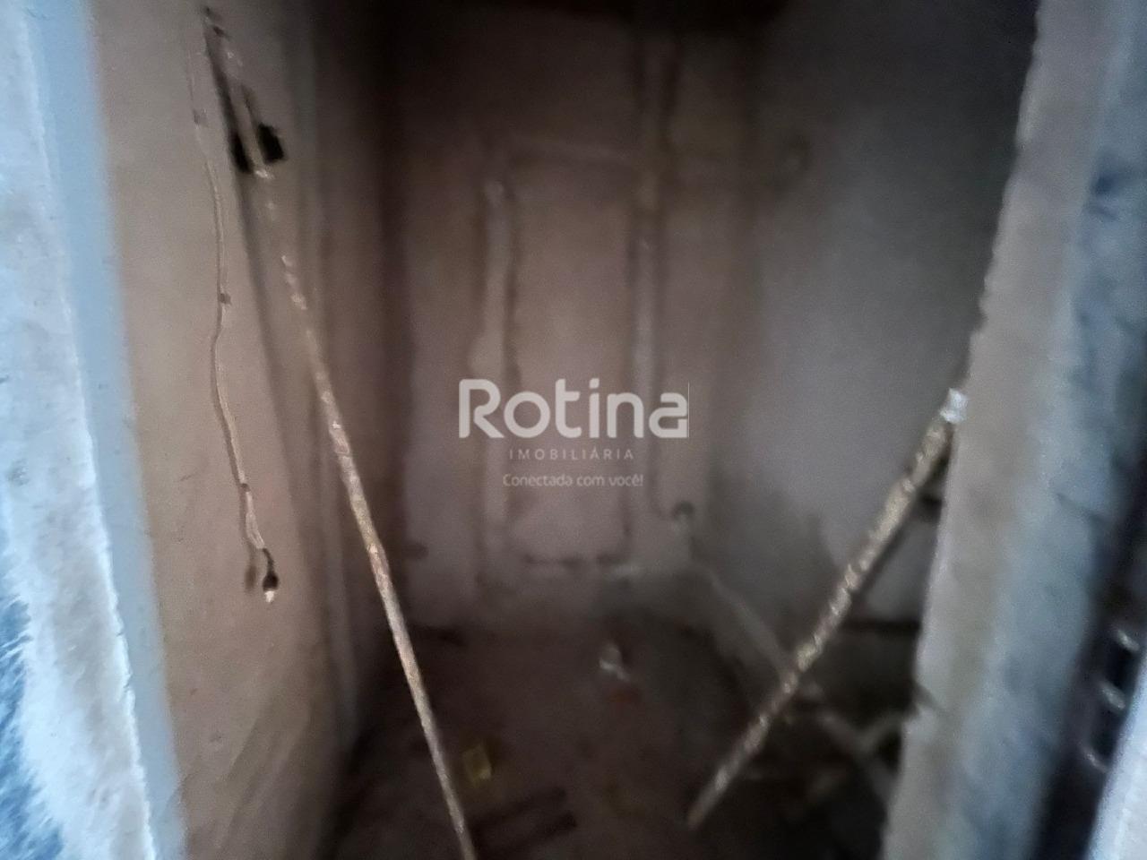 Galpão para alugar, em Uberlândia no bairro Santa Mônica no valor de R$ 7.900,00 - Rotina Imobiliária: 