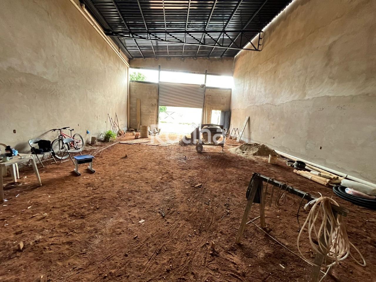 Galpão para alugar, em Uberlândia no bairro Santa Mônica no valor de R$ 7.900,00 - Rotina Imobiliária: 