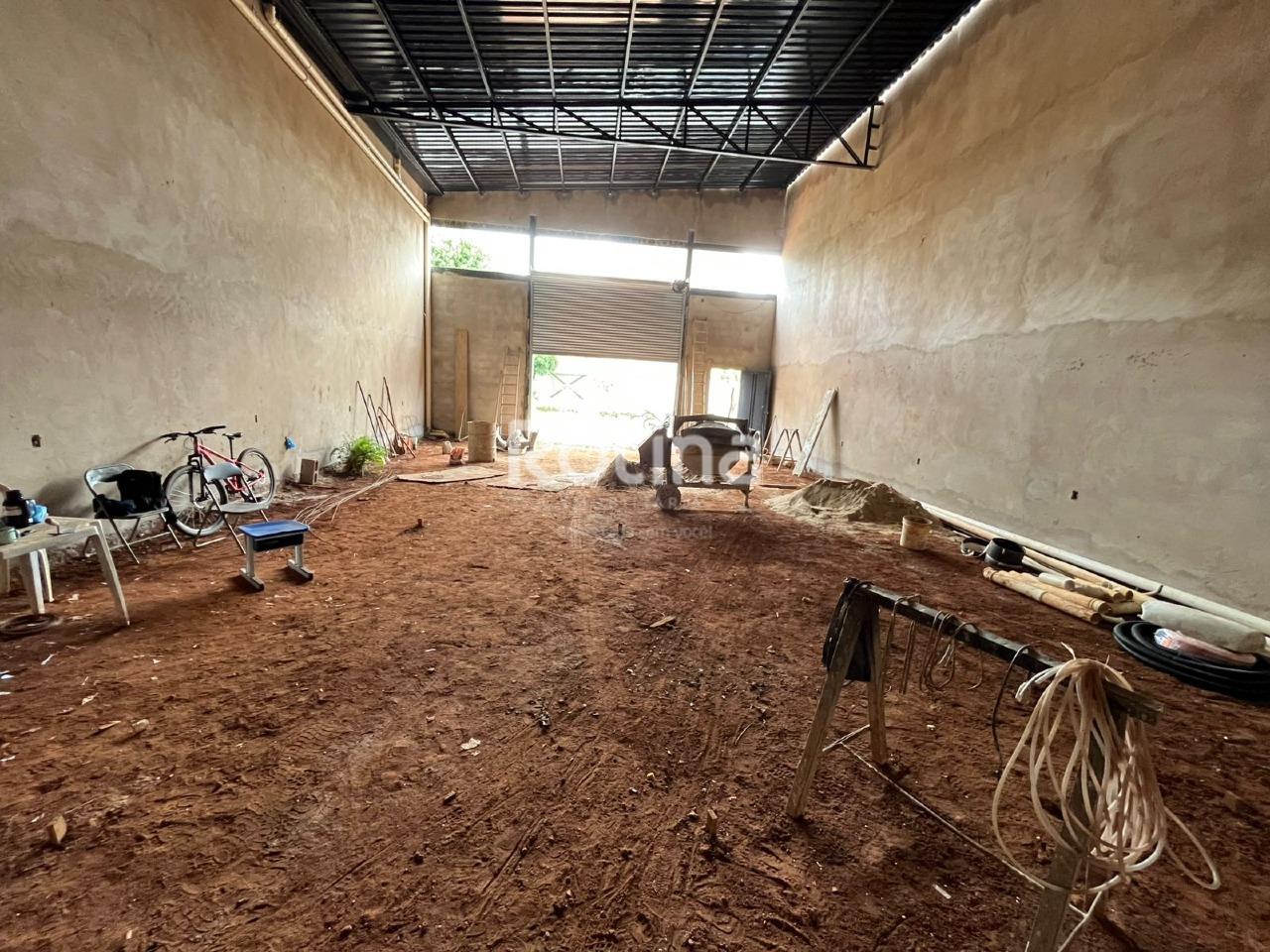 Galpão para alugar, em Uberlândia no bairro Santa Mônica no valor de R$ 7.900,00 - Rotina Imobiliária: 