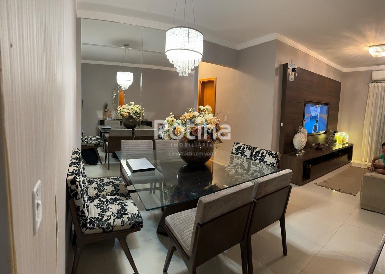 Apartamento à venda, 3 quartos em Uberlândia no bairro Santa Mônica no valor de R$ 600.000,00 - Rotina Imobiliária: 