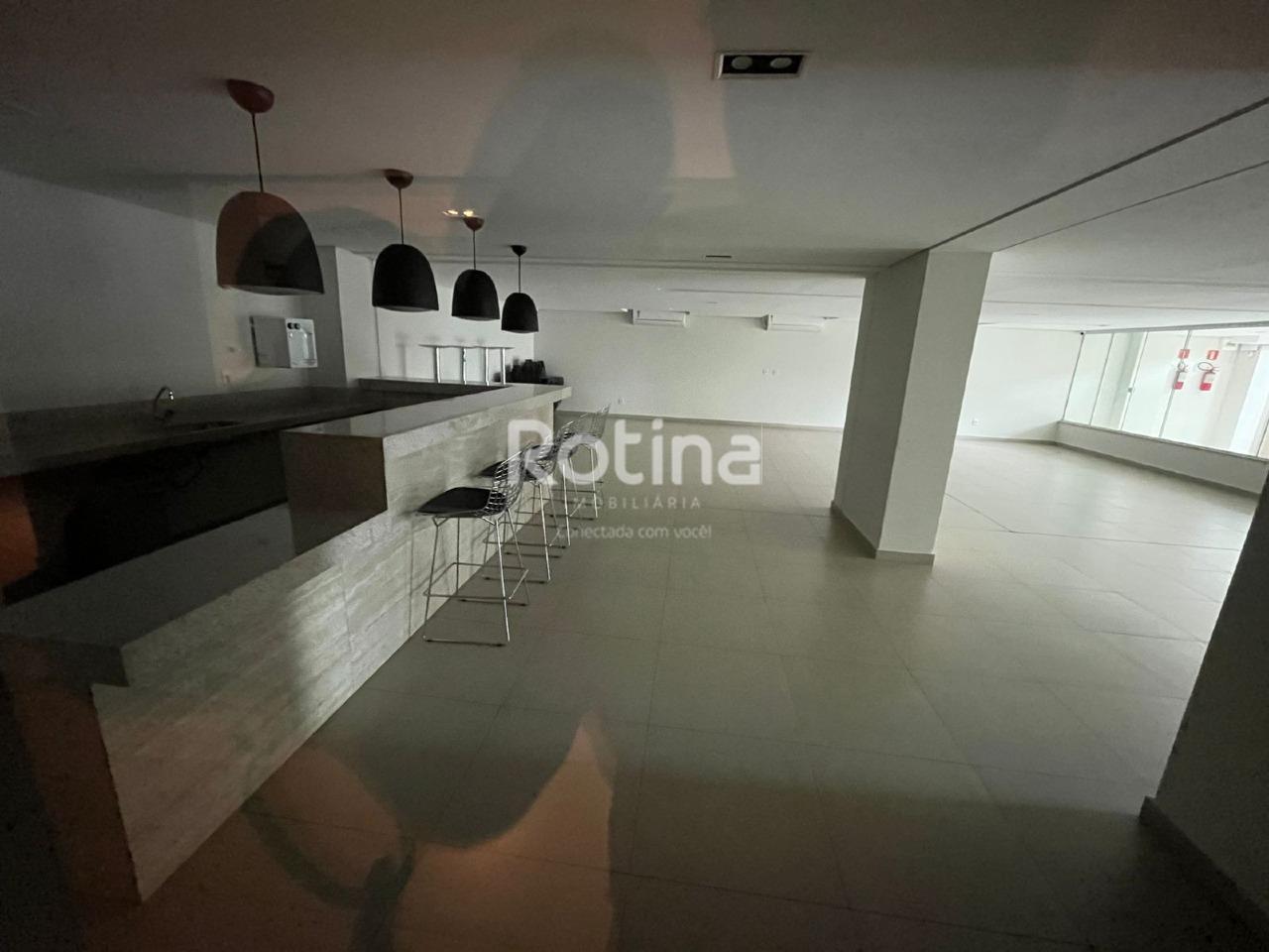 Apartamento para alugar, 3 quartos em Uberlândia no bairro Centro no valor de R$ 4.500,00 - Rotina Imobiliária: 