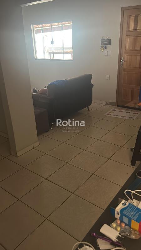 Casa à venda, 3 quartos em Uberlândia no bairro Santa Luzia no valor de R$ 450.000,00 - Rotina Imobiliária: 