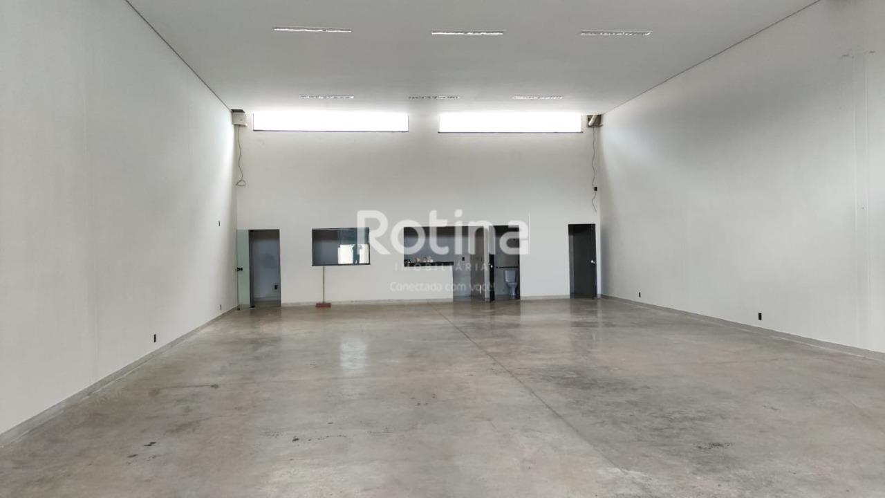 Galpão para alugar, em Uberlândia no bairro Residencial Integração no valor de R$ 5.000,00 - Rotina Imobiliária: 