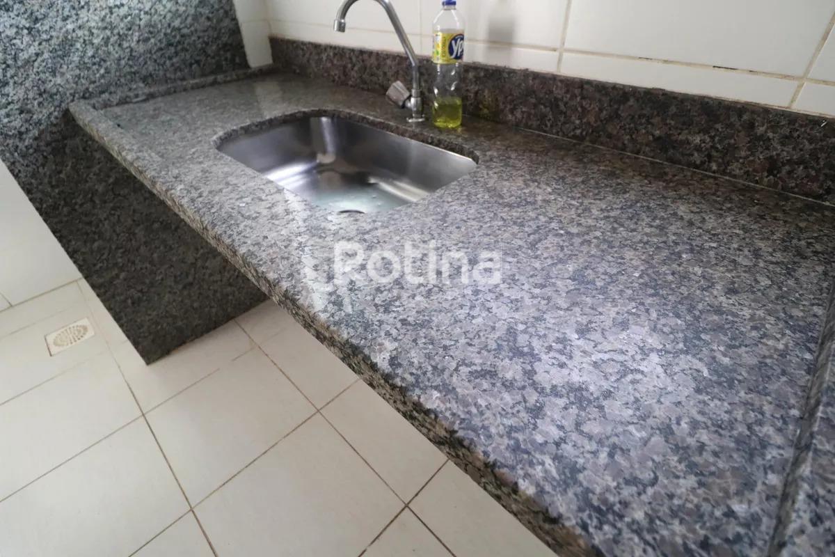 Apartamento para alugar, 2 quartos em Uberlândia no bairro Santa Luzia no valor de R$ 1.800,00 - Rotina Imobiliária: 
