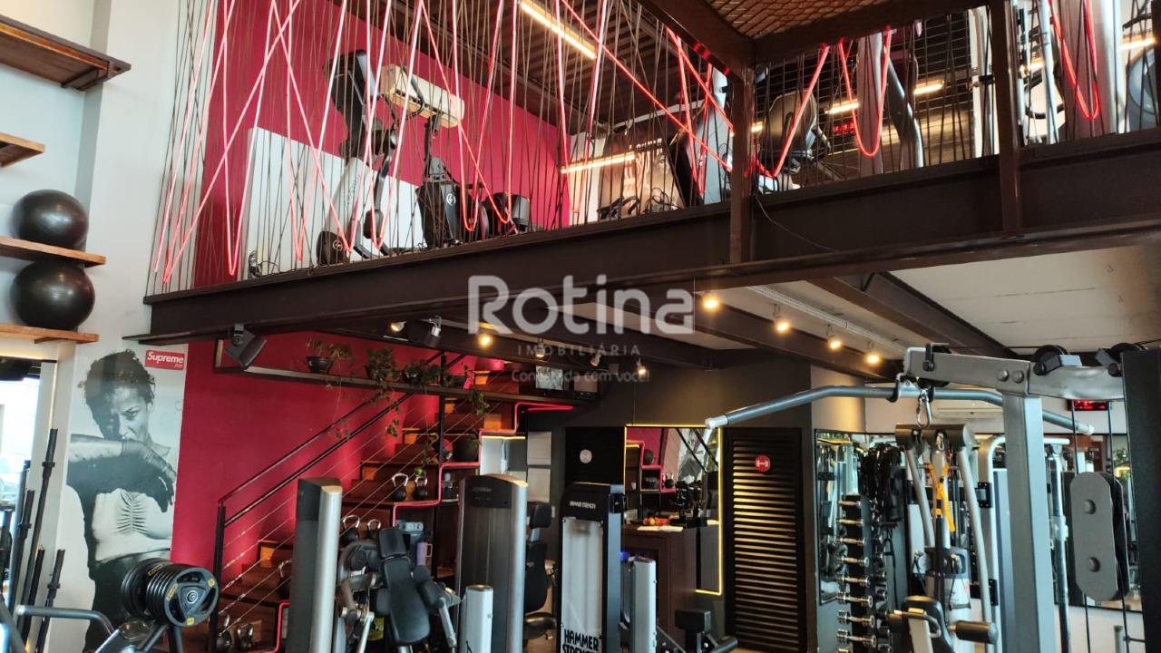 Sala para alugar, em Uberlândia no bairro Centro no valor de R$ 9.300,00 - Rotina Imobiliária: 