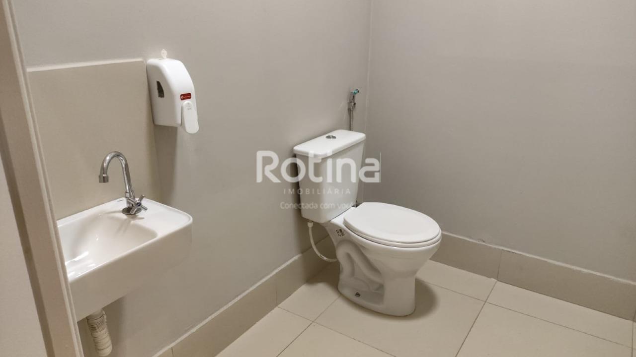 Sala para alugar, em Uberlândia no bairro Centro no valor de R$ 2.800,00 - Rotina Imobiliária: 