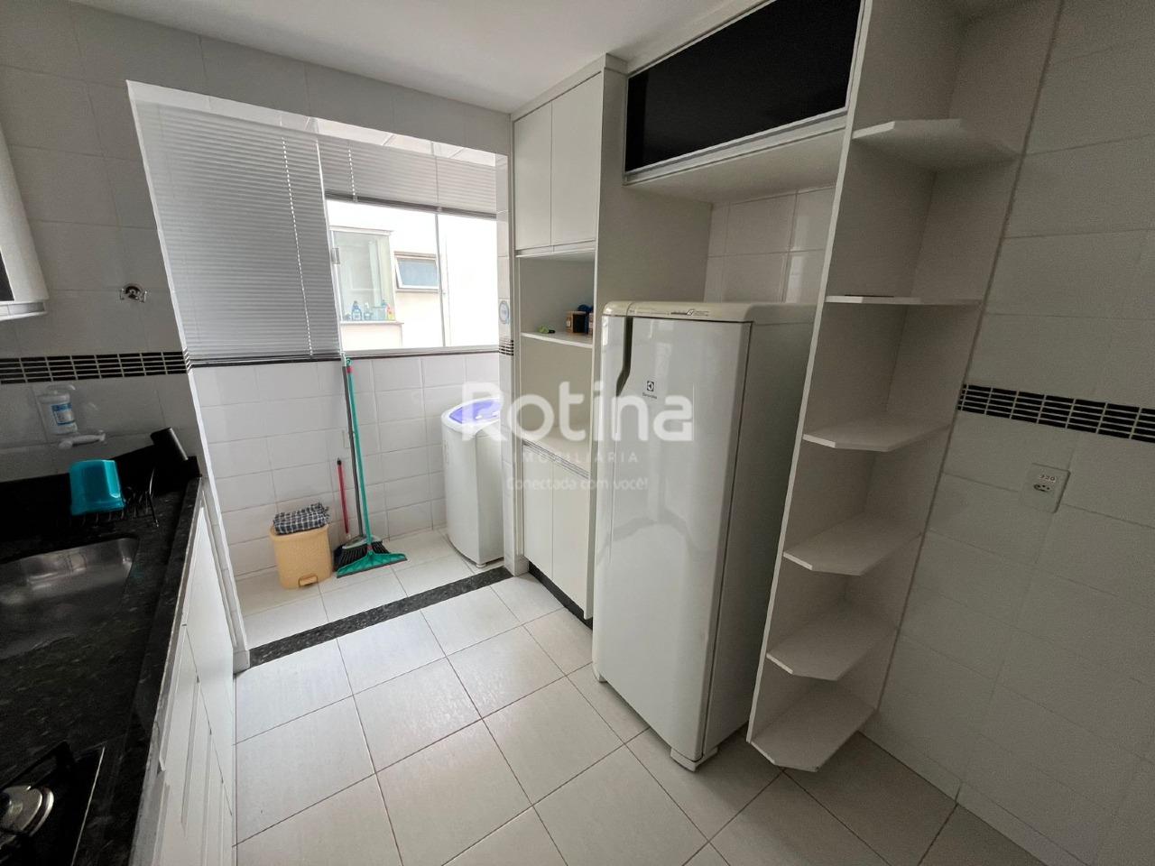 Apartamento para alugar, 2 quartos em Uberlândia no bairro Santa Mônica no valor de R$ 2.300,00 - Rotina Imobiliária: 