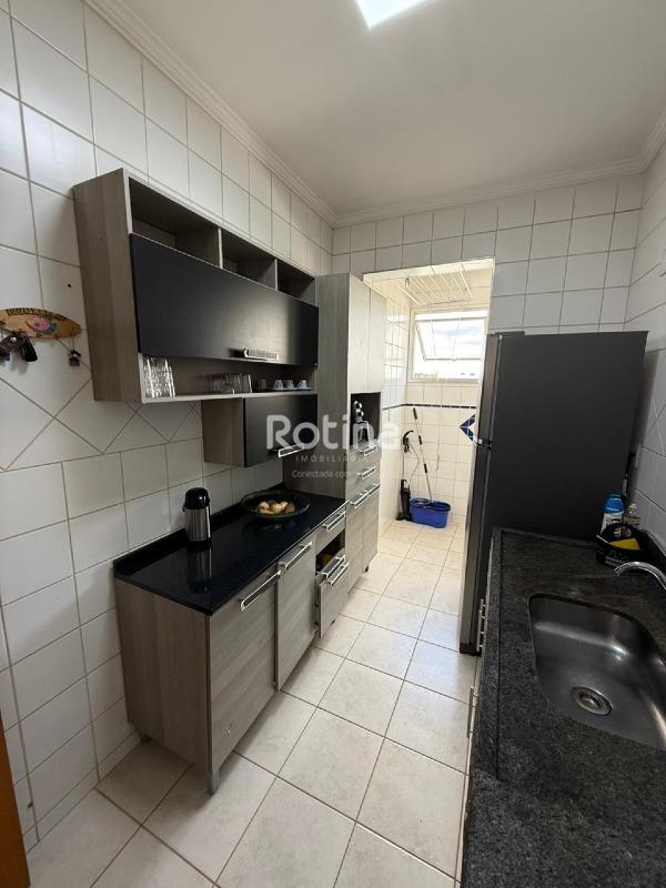 Apartamento à venda, 3 quartos em Uberlândia no bairro Presidente Roosevelt no valor de R$ 300.000,00 - Rotina Imobiliária: 