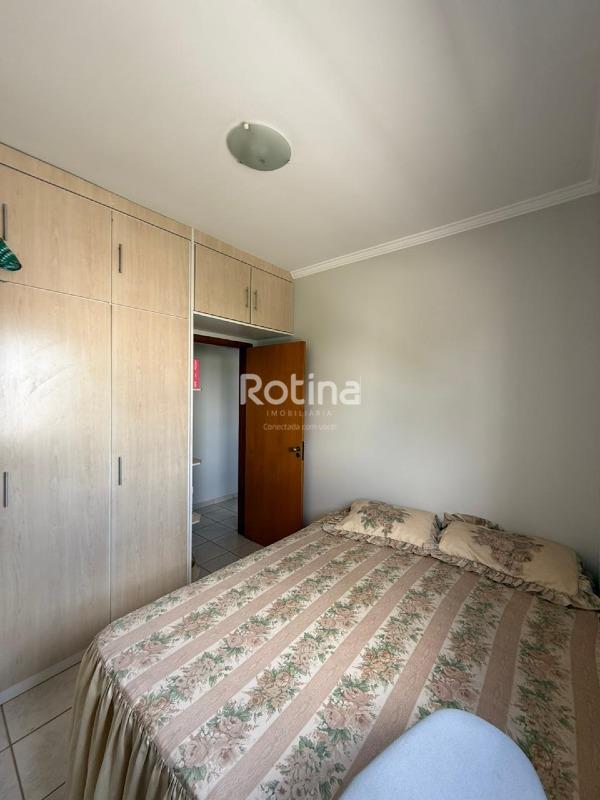 Apartamento à venda, 3 quartos em Uberlândia no bairro Presidente Roosevelt no valor de R$ 300.000,00 - Rotina Imobiliária: 