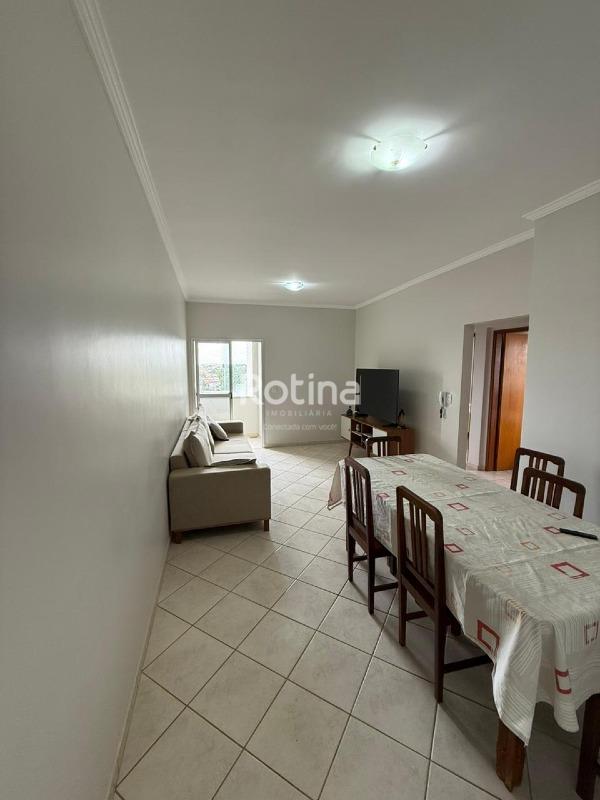 Apartamento à venda, 3 quartos em Uberlândia no bairro Presidente Roosevelt no valor de R$ 300.000,00 - Rotina Imobiliária: 