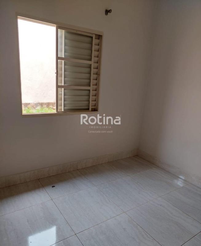 Casa à venda, 3 quartos em Uberlândia no bairro Granada no valor de R$ 580.000,00 - Rotina Imobiliária: 