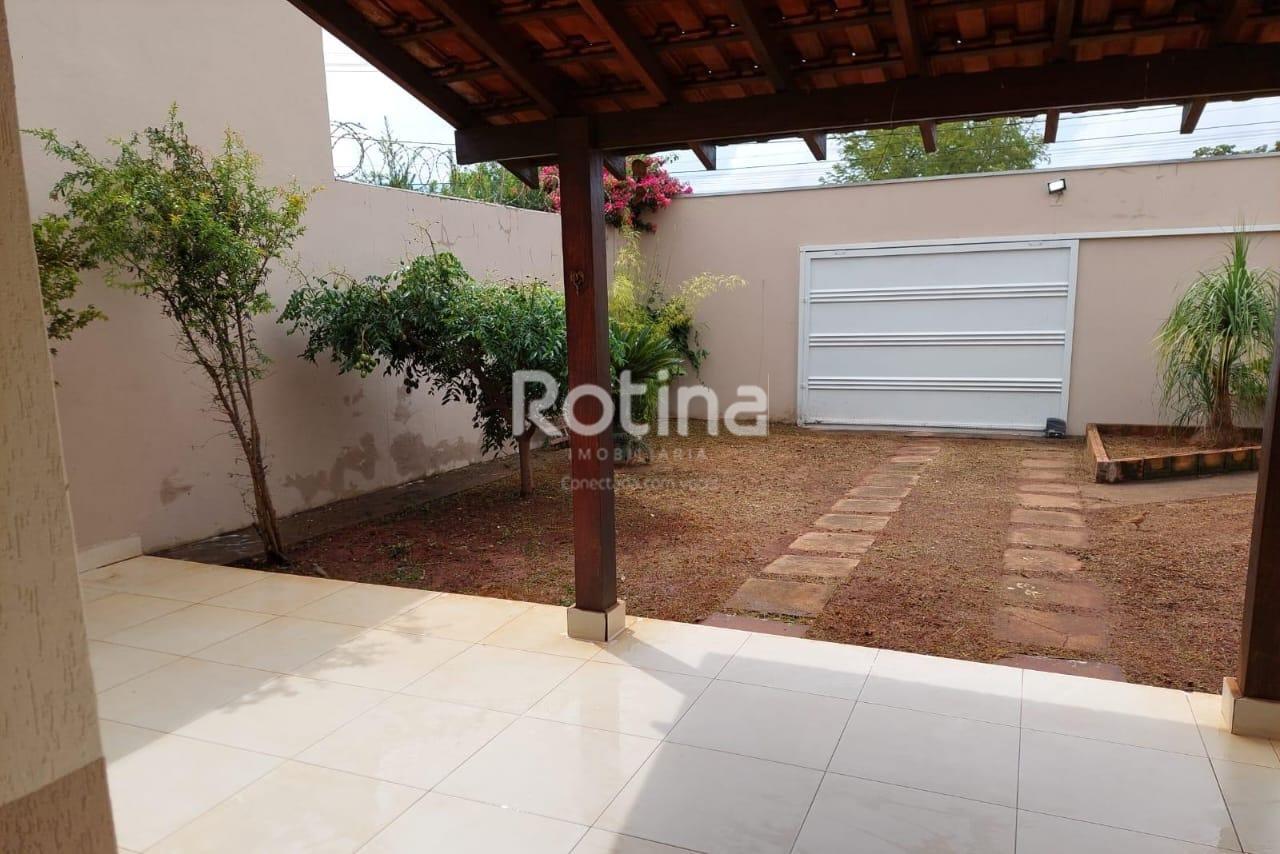 Casa à venda, 3 quartos em Uberlândia no bairro Granada no valor de R$ 580.000,00 - Rotina Imobiliária: 