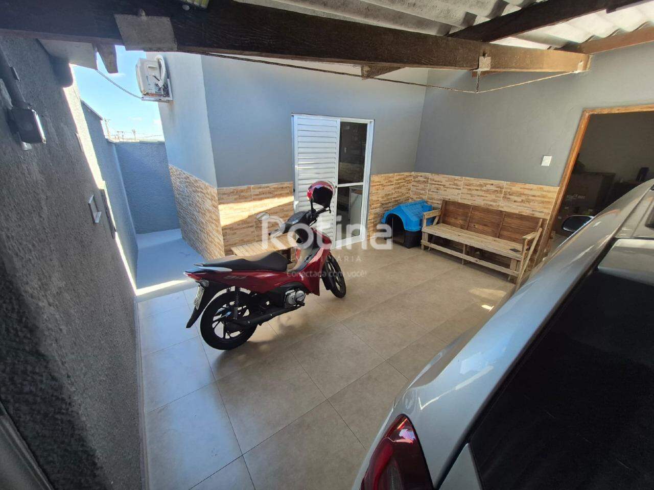 Casa à venda, 3 quartos em Uberlândia no bairro Presidente Roosevelt no valor de R$ 480.000,00 - Rotina Imobiliária: 