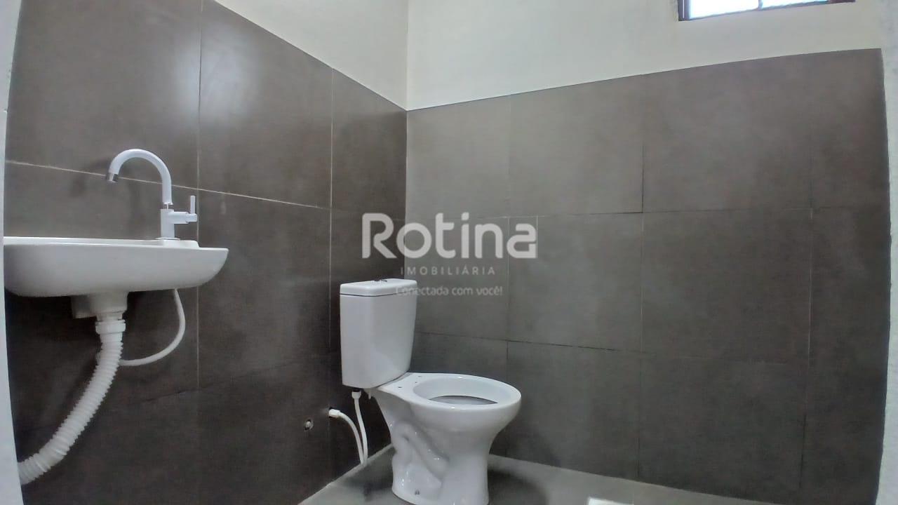 Galpão para alugar, em Uberlândia no bairro Brasil no valor de R$ 2.500,00 - Rotina Imobiliária: 