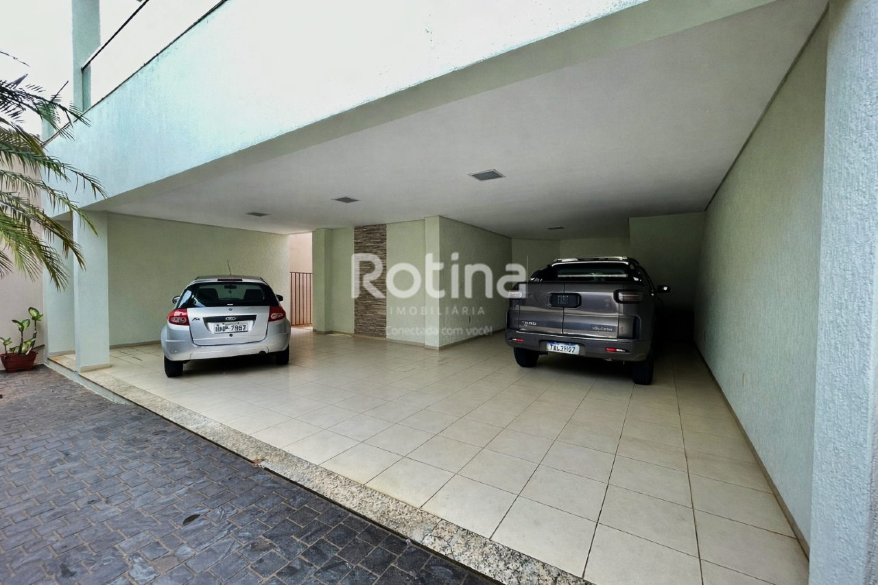 Casa à venda, 4 quartos em Uberlândia no bairro Presidente Roosevelt no valor de R$ 1.300.000,00 - Rotina Imobiliária: 