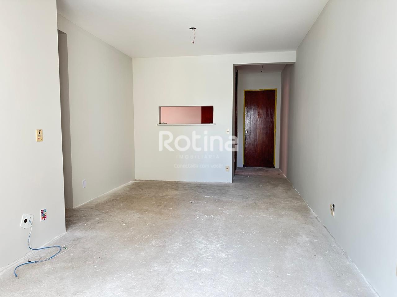 Apartamento à venda, 3 quartos em Uberlândia no bairro Santa Maria no valor de R$ 350.000,00 - Rotina Imobiliária: 