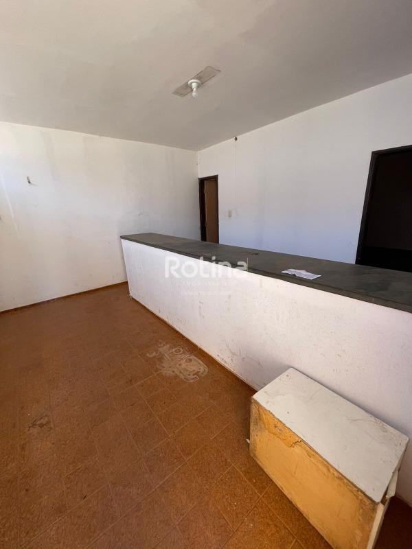 Galpão para alugar, em Uberlândia no bairro Tibery no valor de R$ 25.000,00 - Rotina Imobiliária: 
