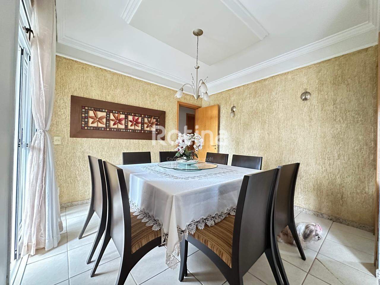 Apartamento à venda, 4 quartos em Uberlândia no bairro Santa Maria no valor de R$ 650.000,00 - Rotina Imobiliária: 