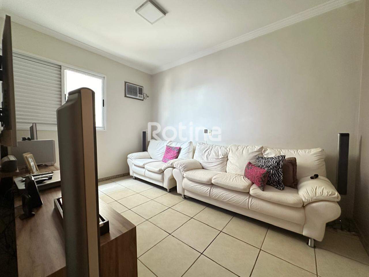 Apartamento à venda, 4 quartos em Uberlândia no bairro Santa Maria no valor de R$ 650.000,00 - Rotina Imobiliária: 