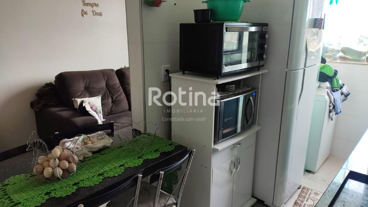 Apartamento para alugar, 2 quartos em Uberlândia no bairro Santa Mônica no valor de R$ 2.500,00 - Rotina Imobiliária: 