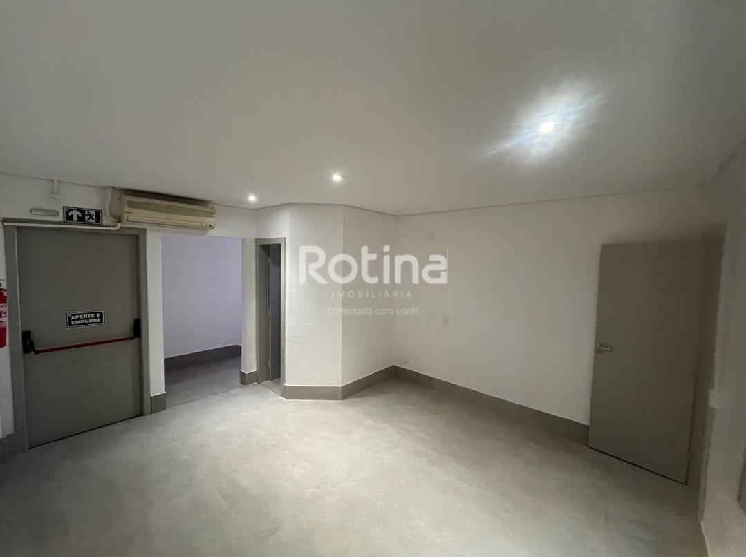 Sala para alugar, em Uberlândia no bairro Morada da Colina no valor de R$ 2.900,00 - Rotina Imobiliária: 