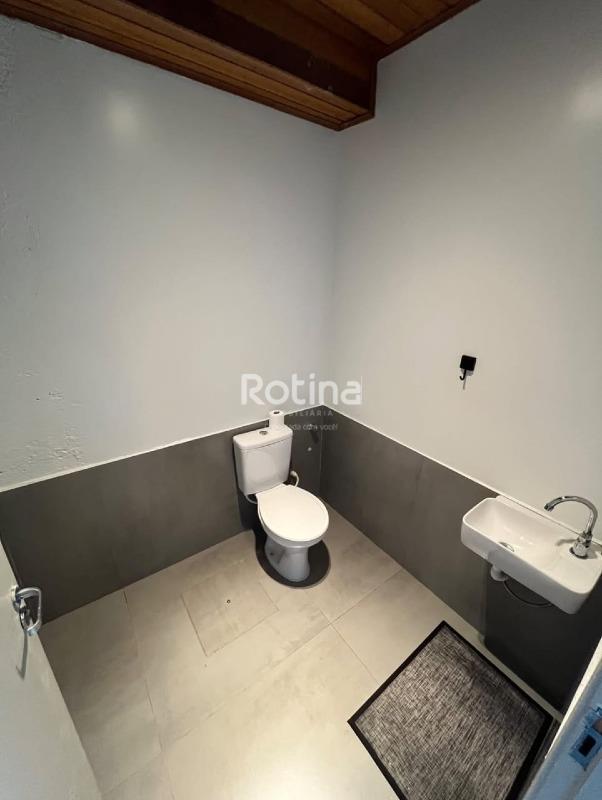 Sala para alugar, em Uberlândia no bairro Morada da Colina no valor de R$ 2.750,00 - Rotina Imobiliária: 