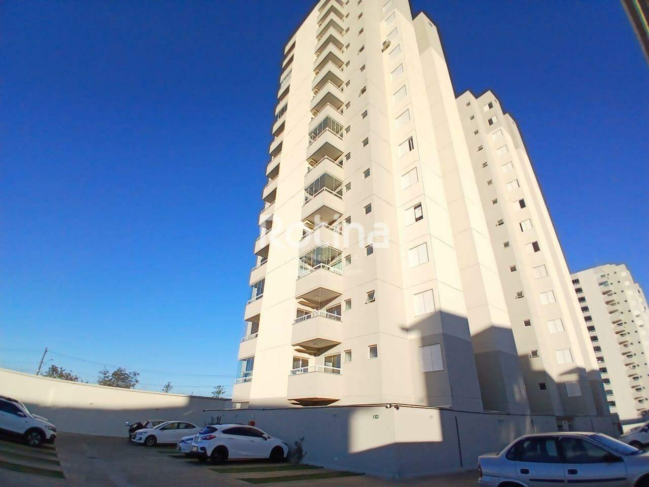 Apartamento para alugar, 2 quartos em Uberlândia no bairro Laranjeiras no valor de R$ 1.000,00 - Rotina Imobiliária: 