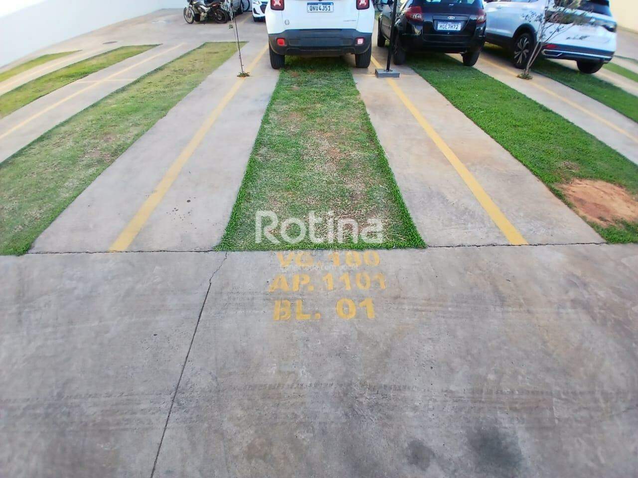 Apartamento para alugar, 2 quartos em Uberlândia no bairro Laranjeiras no valor de R$ 1.000,00 - Rotina Imobiliária: 