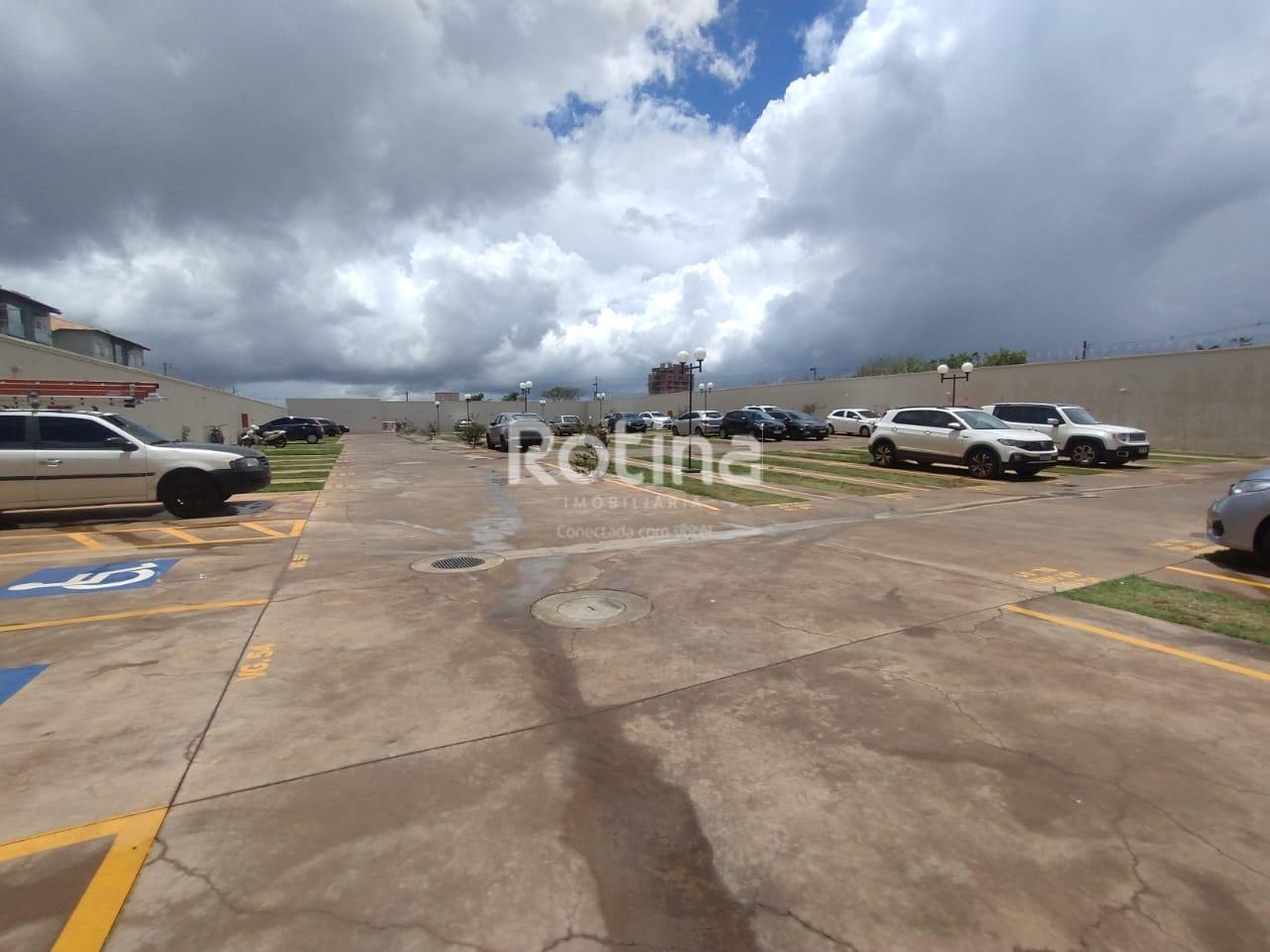 Apartamento para alugar, 2 quartos em Uberlândia no bairro Laranjeiras no valor de R$ 1.000,00 - Rotina Imobiliária: 