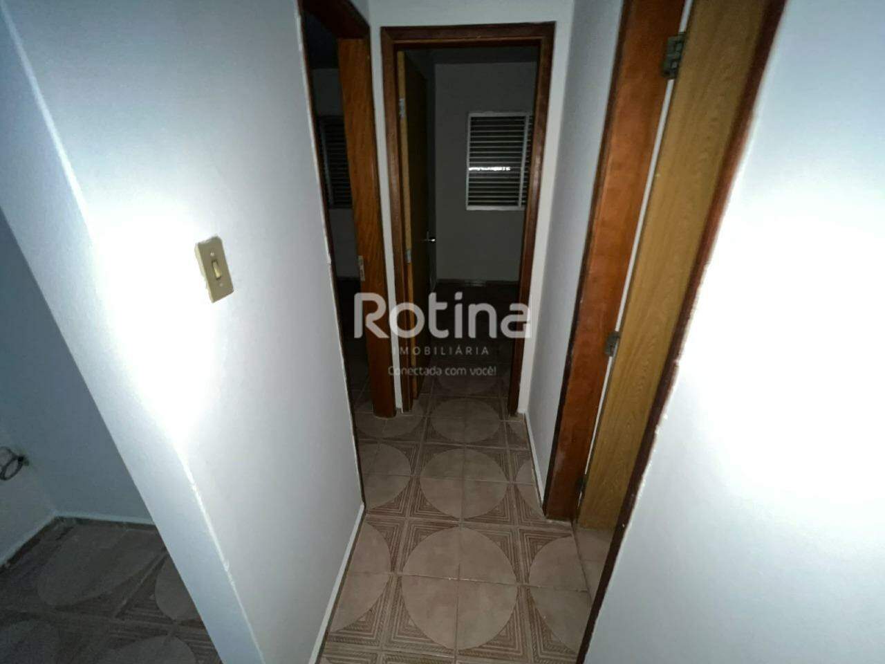 Apartamento para alugar, 2 quartos em Uberlândia no bairro Centro no valor de R$ 1.300,00 - Rotina Imobiliária: 