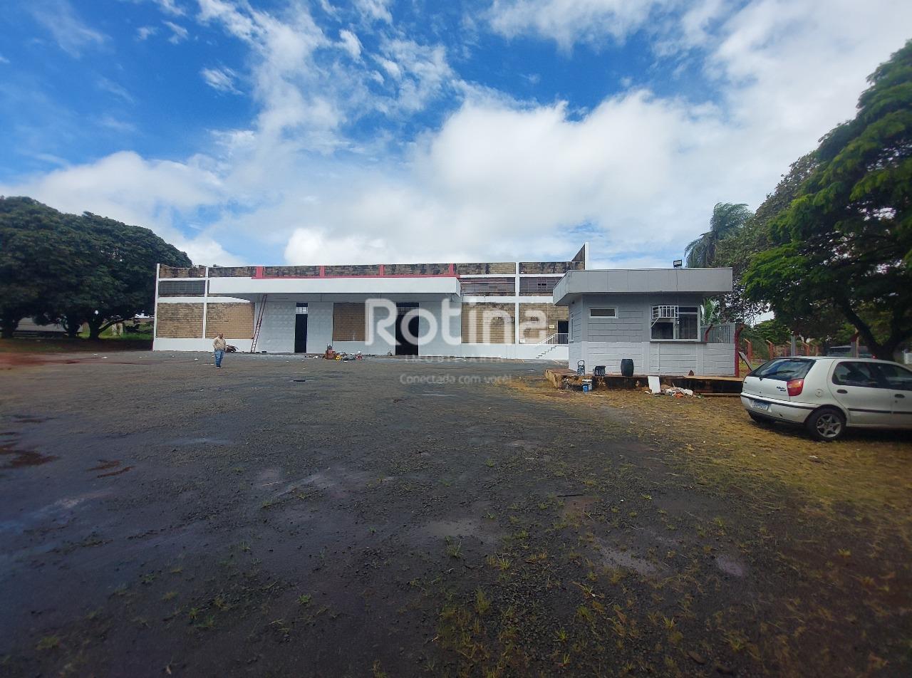 Galpão para alugar, em Uberlândia no bairro Distrito Industrial no valor de R$ 35.000,00 - Rotina Imobiliária: 