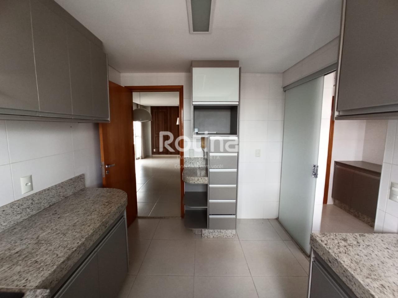Apartamento para alugar, 3 quartos em Uberlândia no bairro Santa Mônica no valor de R$ 3.200,00 - Rotina Imobiliária: 