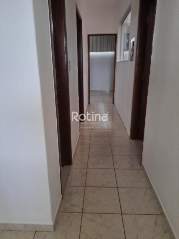Apartamento à venda, 3 quartos em Uberlândia no bairro Lídice no valor de R$ 275.000,00 - Rotina Imobiliária: 