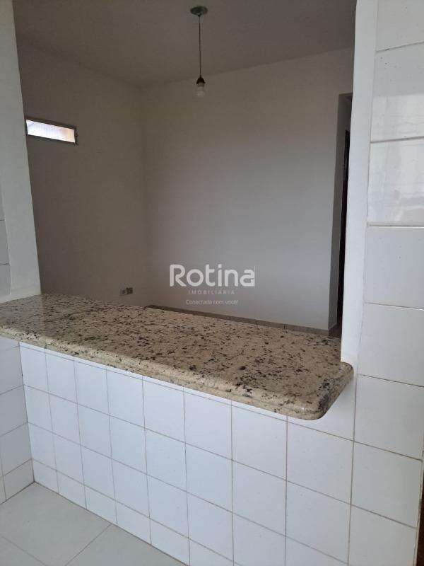 Apartamento à venda, 3 quartos em Uberlândia no bairro Lídice no valor de R$ 275.000,00 - Rotina Imobiliária: 