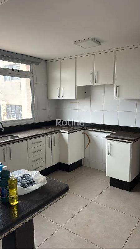 Apartamento para alugar, 3 quartos em Uberlândia no bairro Nossa Senhora Aparecida no valor de R$ 4.400,00 - Rotina Imobiliária: 