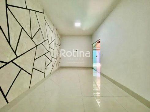 Casa à venda, 3 quartos em Uberlândia no bairro Jardim Califórnia no valor de R$ 600.000,00 - Rotina Imobiliária: 