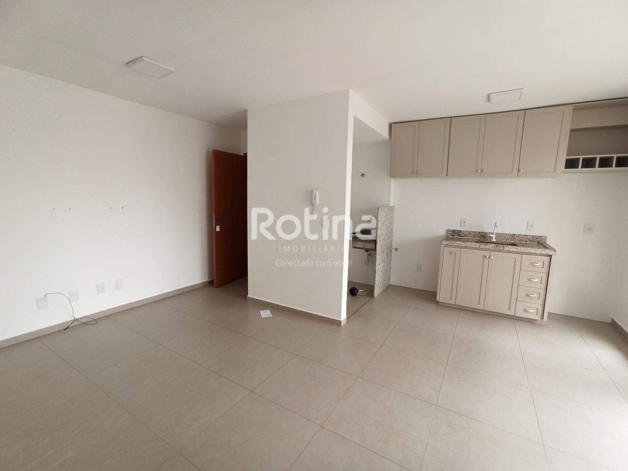 Apartamento à venda, 3 quartos em Uberlândia no bairro Grand Ville no valor de R$ 400.000,00 - Rotina Imobiliária: 