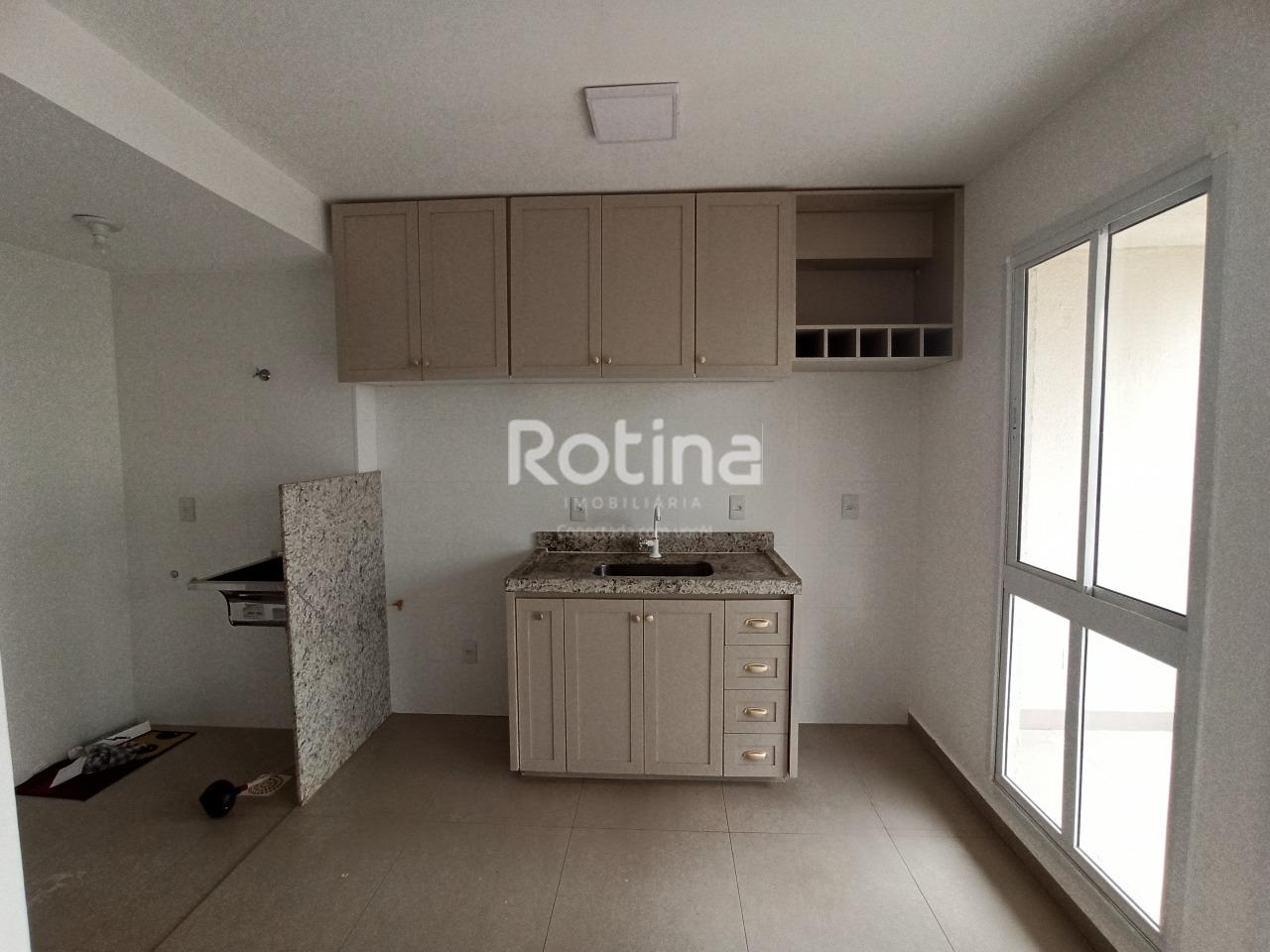 Apartamento à venda, 3 quartos em Uberlândia no bairro Grand Ville no valor de R$ 400.000,00 - Rotina Imobiliária: 