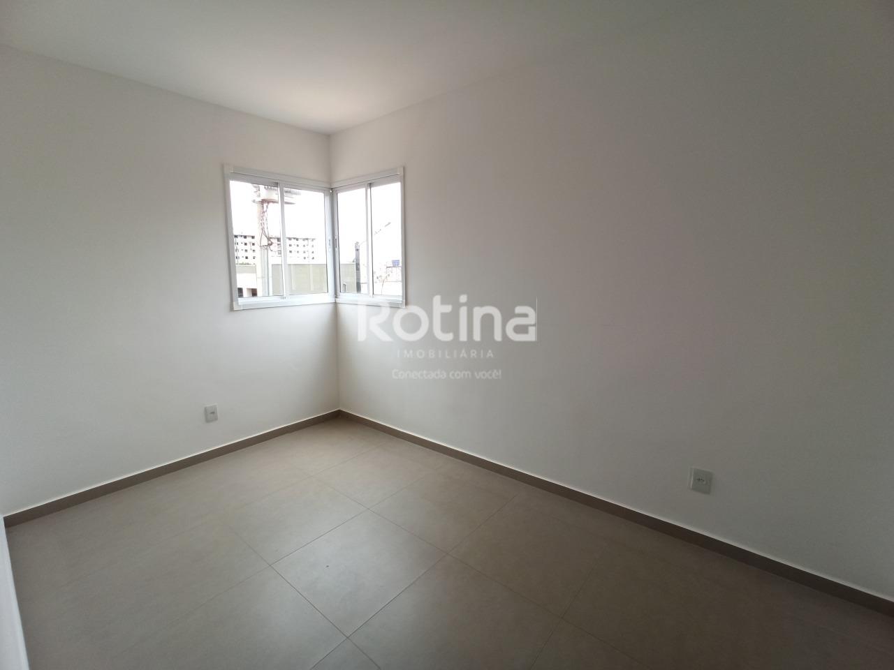 Apartamento à venda, 3 quartos em Uberlândia no bairro Grand Ville no valor de R$ 400.000,00 - Rotina Imobiliária: 