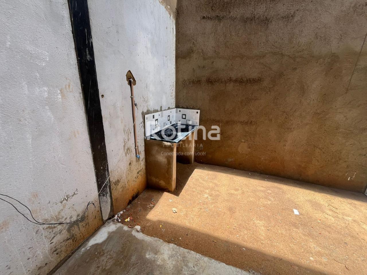 Galpão para alugar, em Uberlândia no bairro Alto Umuarama no valor de R$ 6.500,00 - Rotina Imobiliária: 