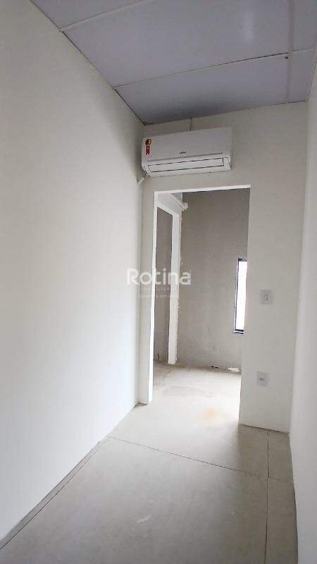 Galpão para alugar, em Uberlândia no bairro Novo Mundo no valor de R$ 10.000,00 - Rotina Imobiliária: 