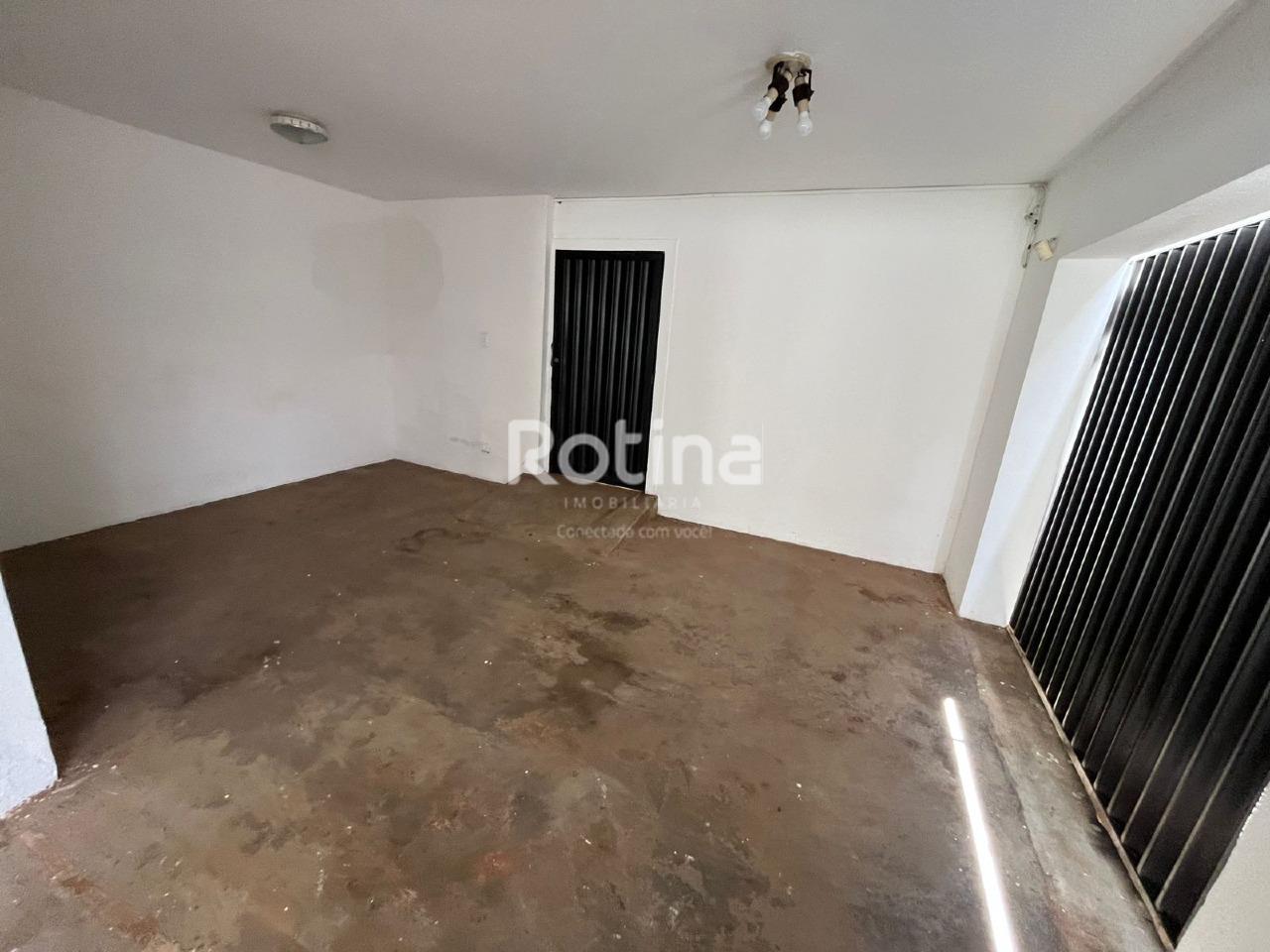 Casa para alugar, 3 quartos em Uberlândia no bairro Lídice no valor de R$ 4.000,00 - Rotina Imobiliária: 