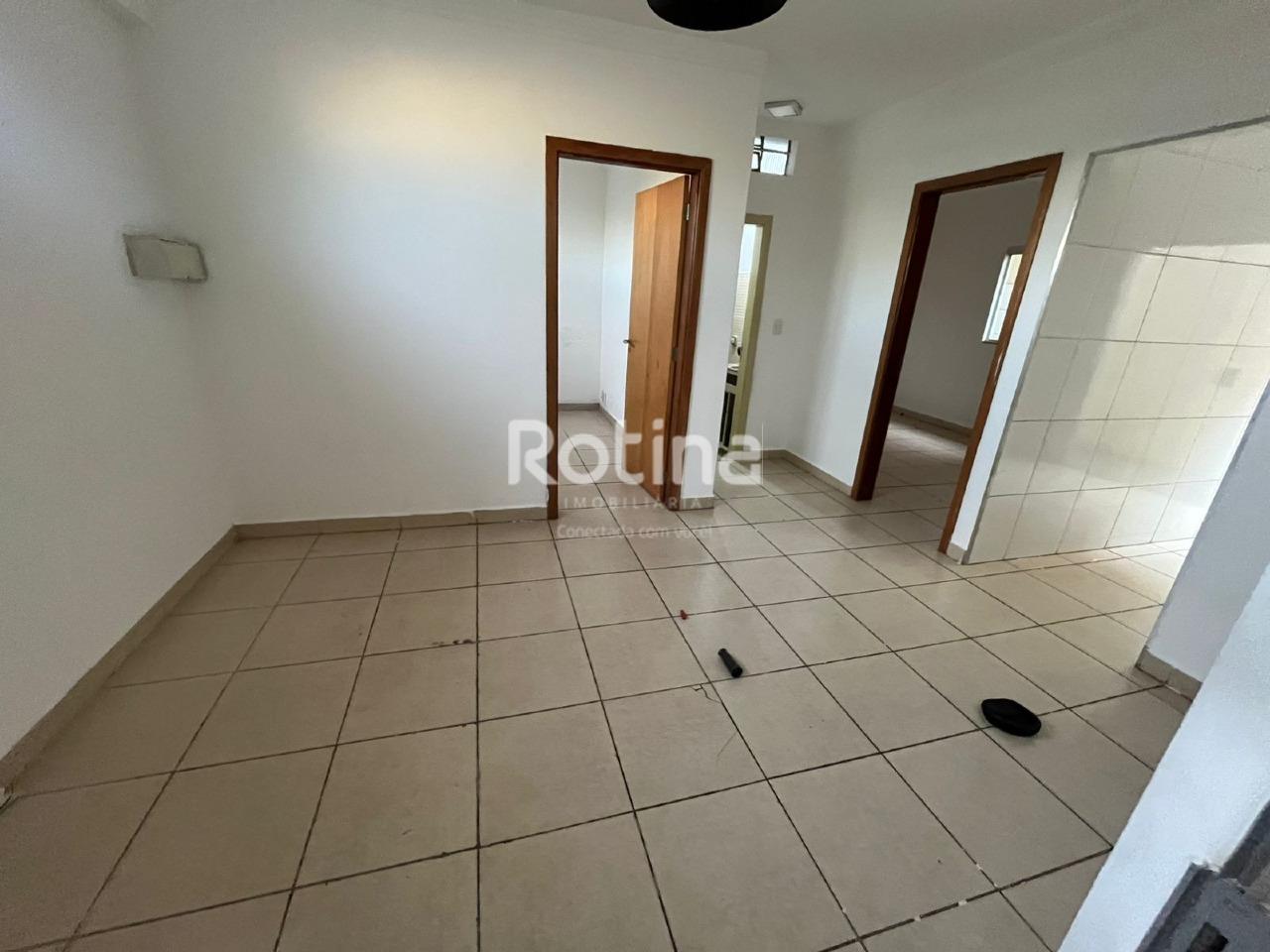 Casa para alugar, 2 quartos em Uberlândia no bairro Brasil no valor de R$ 1.500,00 - Rotina Imobiliária: 