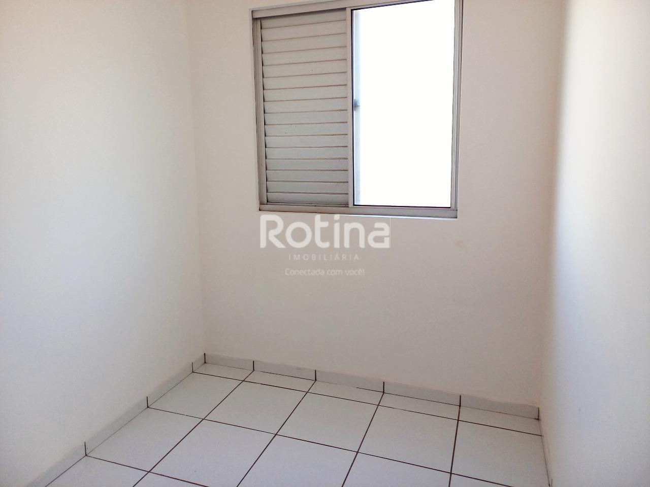 Apartamento para alugar, 3 quartos em Uberlândia no bairro Cazeca no valor de R$ 1.500,00 - Rotina Imobiliária: 